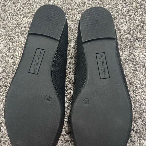 Christian Siriano Women's Black Flats - Picture 3 of 4